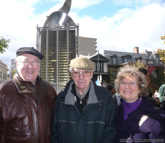 Marcel Barbeau at the unveiling of his sculpture  liberty Author :Etchevery, Robert   Date : 16/10/2010 From left to right : Jacques Martin, art collector, Marcel Barbeau and his wife Ninon Gauthier.